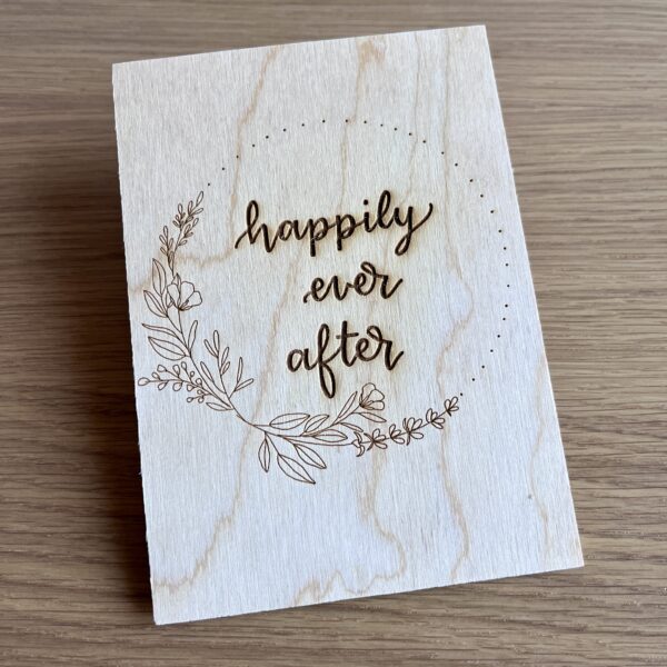 Houten wenskaart - Happily ever after