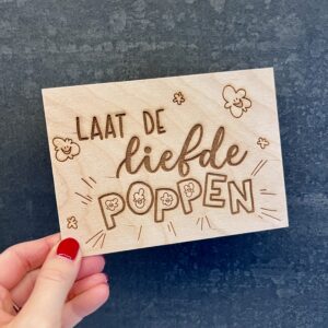 Houten wenskaart met eigen ontwerp